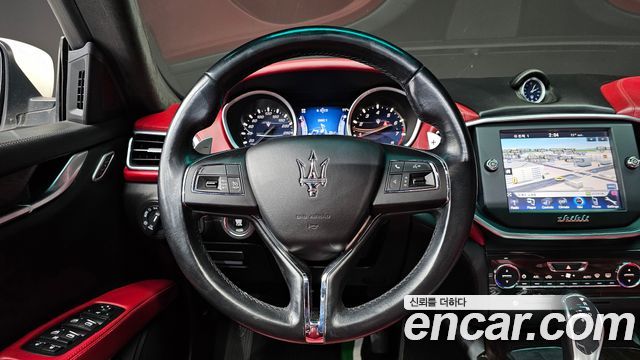 Maserati Ghibli 3.0S Q4 3rd 2014 — фото 13