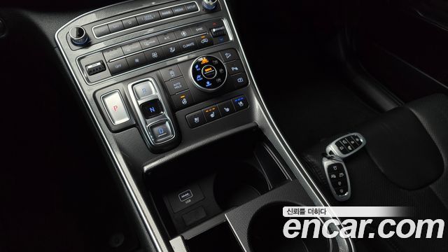 Hyundai Santa Fe Diesel 2.2 4WD Premium 2021 — фото 9