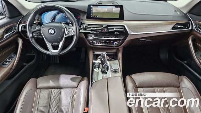 BMW 5 Series (G30) 520d xDrive Luxury Plus 2019 — фото 7
