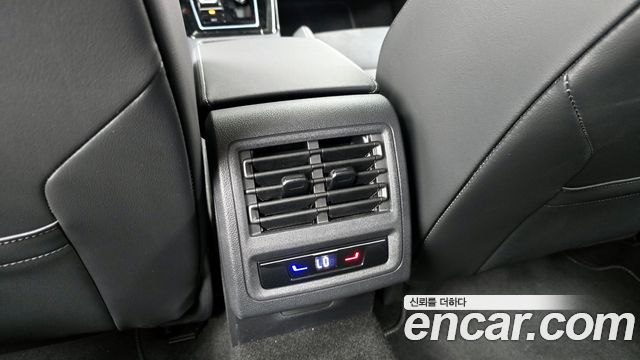 Volkswagen Golf (VIII) 2.0 TDI Prestige 2025 — фото 19