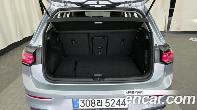 Volkswagen Golf (VIII) 2.0 TDI Prestige 2025 — фото 20
