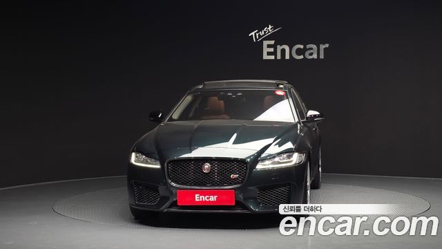 Jaguar XF (X260) 20d Portfolio AWD 2017 — фото 3