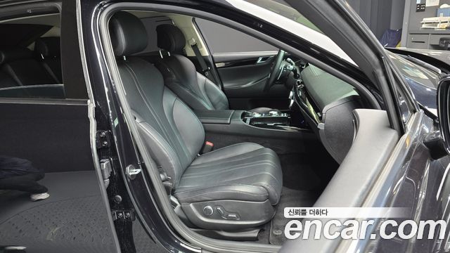 Genesis G80 (RG3) Gasoline 3.5 Turbo 2WD 2023 — фото 12