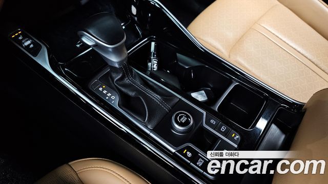Kia Sorento (IV) Gasoline 2.5T 2WD Prestige 2022 — фото 9