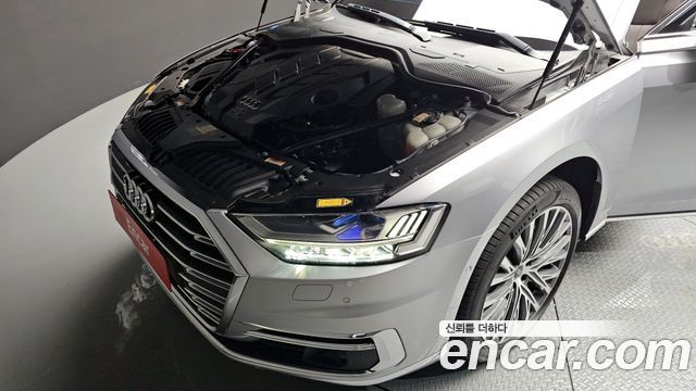 Audi A8 (D5) 60 TFSI Quattro LWB 2021 — фото 6