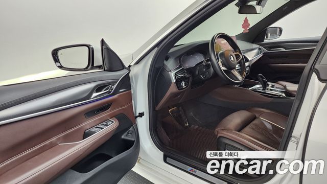 BMW 6 Series GT (G32) 620d M Sport 2023 — фото 10