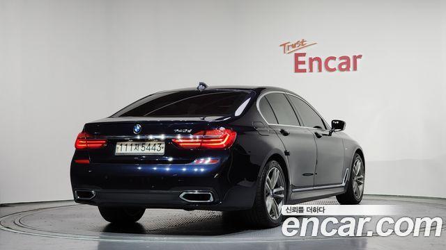 BMW 7 Series (G11) 730d xDrive M Sport 2017 — фото 2