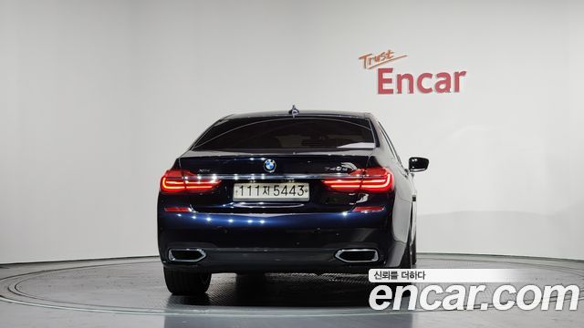 BMW 7 Series (G11) 730d xDrive M Sport 2017 — фото 4