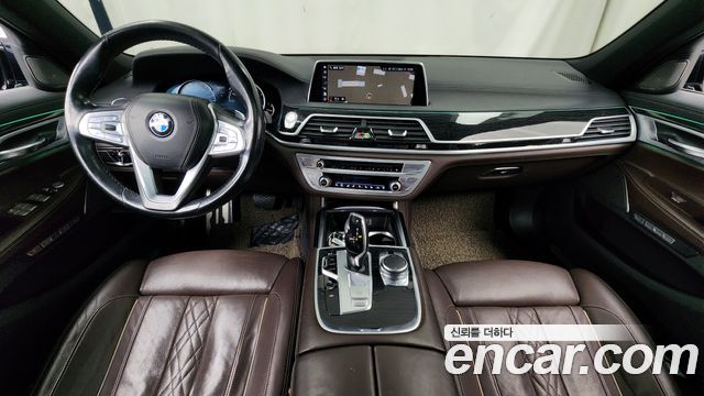 BMW 7 Series (G11) 730d xDrive M Sport 2017 — фото 7
