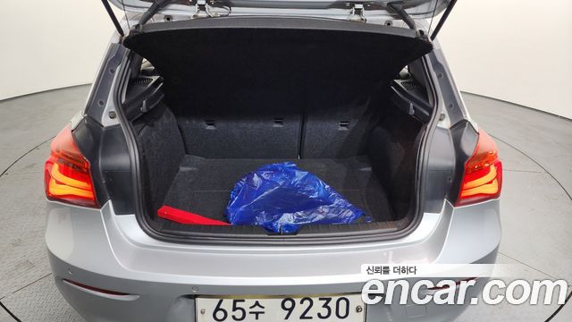BMW 1 Series (F20) 118d Sport 5Door 2018 — фото 20
