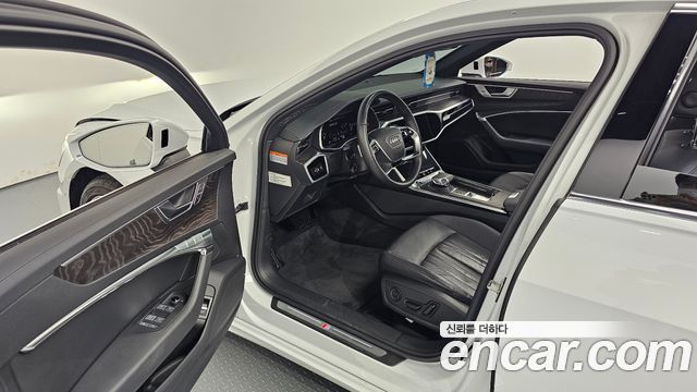 Audi A6 (C8) 40 TDI Quattro Premium 2023 — фото 11