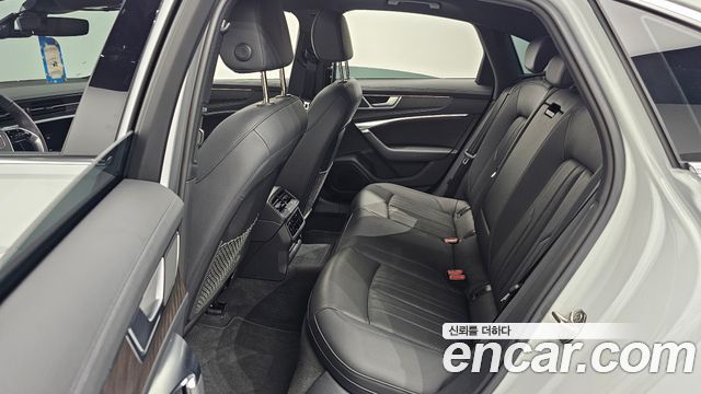Audi A6 (C8) 40 TDI Quattro Premium 2023 — фото 12