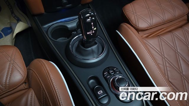 MINI Cooper S Countryman ALL4 Classic 2nd 2022 — фото 9