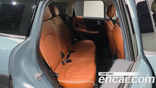 MINI Cooper S Countryman ALL4 Classic 2nd 2022 — фото 12
