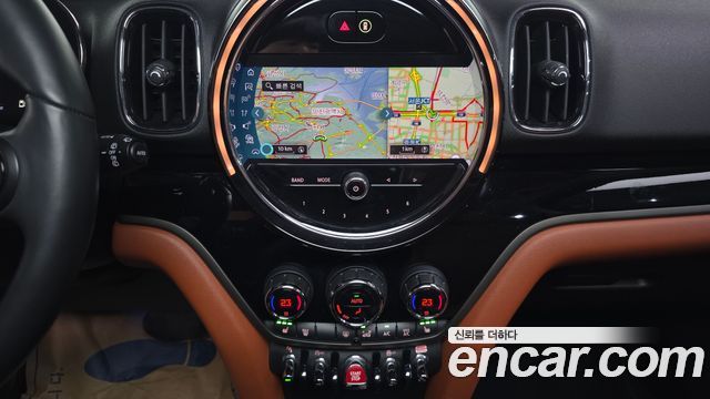 MINI Cooper S Countryman ALL4 Classic 2nd 2022 — фото 14