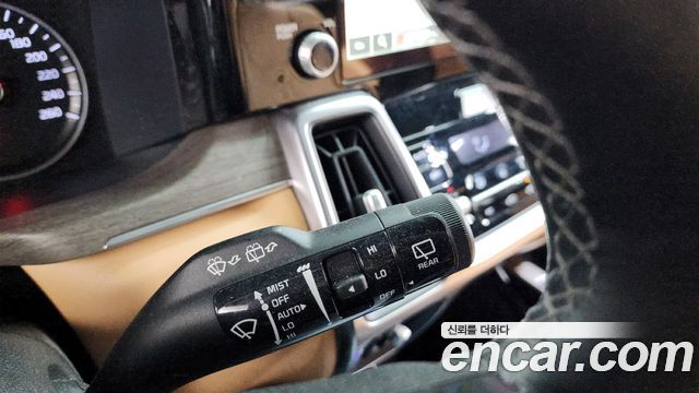 Kia Sorento (IV) Diesel 2.2 2WD Prestige 2021 — фото 18