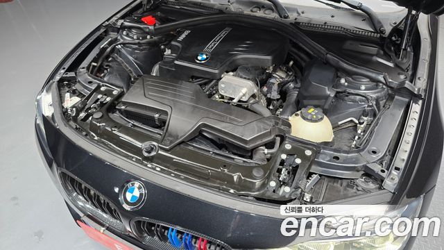 BMW 3 Series (F30) 320i Luxury 2016 — фото 6