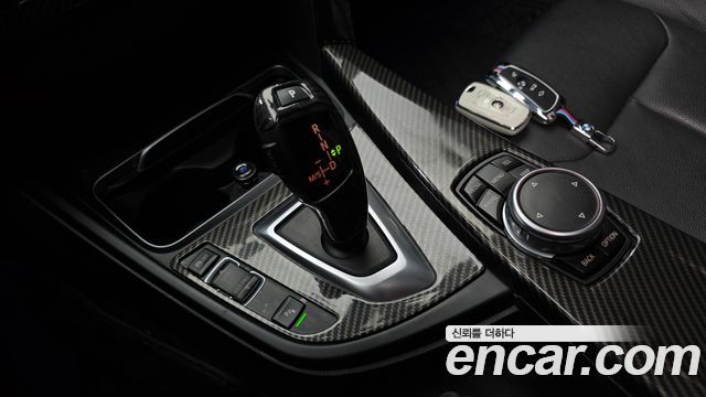 BMW 3 Series (F30) 320i Luxury 2016 — фото 9