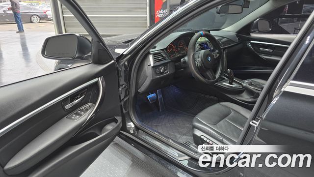 BMW 3 Series (F30) 320i Luxury 2016 — фото 11