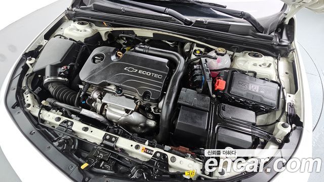 Chevrolet Malibu 1.5 Turbo LTZ Premium Safety 2017 — фото 6