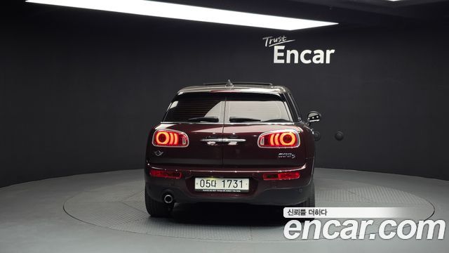 MINI Cooper D Clubman Standard 2nd 2017 — фото 4