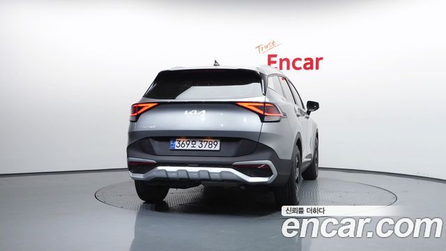 Kia Sportage (V) Diesel 2.0 2WD Prestige 2022 — фото 4