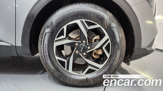 Kia Sportage (V) Diesel 2.0 2WD Prestige 2022 — фото 5