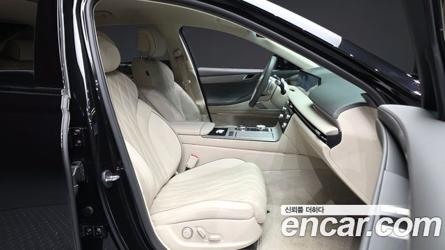 Genesis G80 (RG3) Gasoline 3.5 Turbo AWD 2025 — фото 11