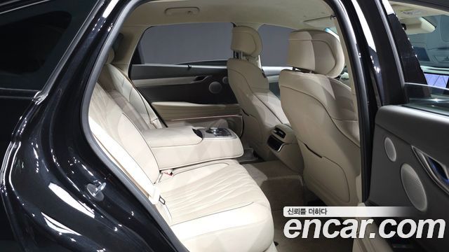 Genesis G80 (RG3) Gasoline 3.5 Turbo AWD 2025 — фото 12
