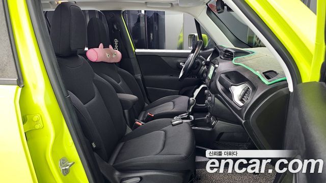 Jeep Renegade 2.4 Longitude High 2018 — фото 10