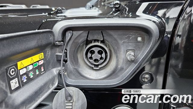 Jeep Wrangler (JL) 2.0 Overland Power Top 4Door 4xe 2022 — фото 17