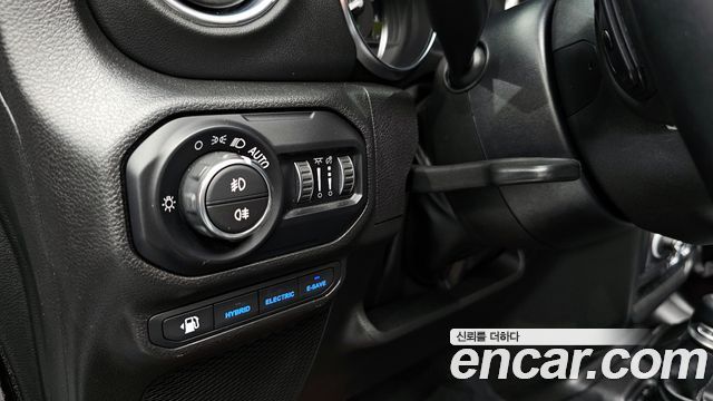 Jeep Wrangler (JL) 2.0 Overland Power Top 4Door 4xe 2022 — фото 19