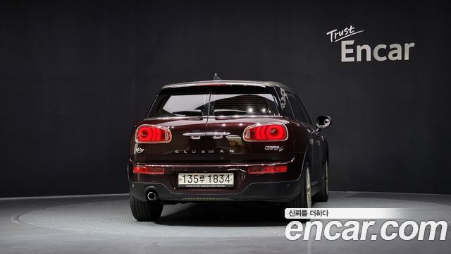 MINI Cooper D Clubman Standard 2nd 2018 — фото 4