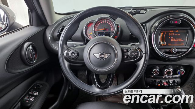 MINI Cooper D Clubman Standard 2nd 2018 — фото 13
