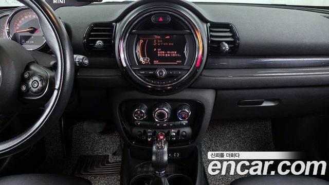 MINI Cooper D Clubman Standard 2nd 2018 — фото 14
