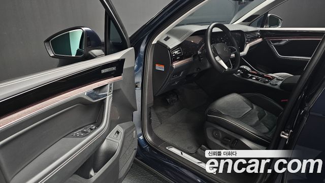 Volkswagen Touareg (III) 3.0 TDI Prestige 2024 — фото 15