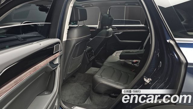 Volkswagen Touareg (III) 3.0 TDI Prestige 2024 — фото 16