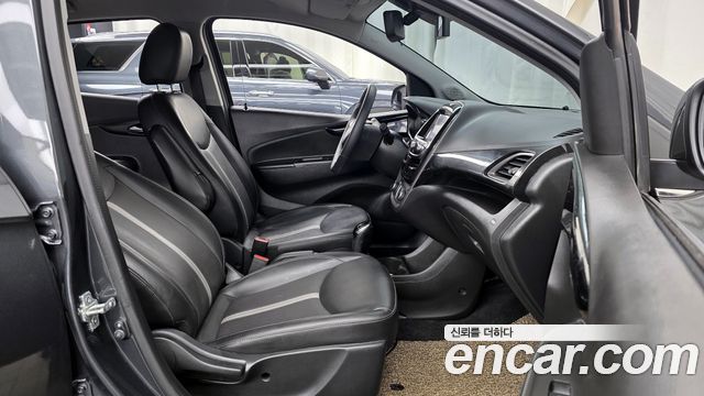 Chevrolet Spark Premier 2022 — фото 11