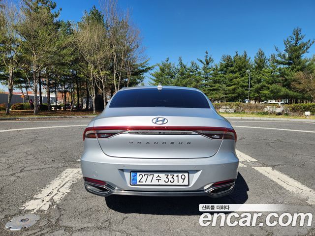 Hyundai Grandeur (IG) 3.0 LPi (Taxi) Deluxe 2022 — фото 4