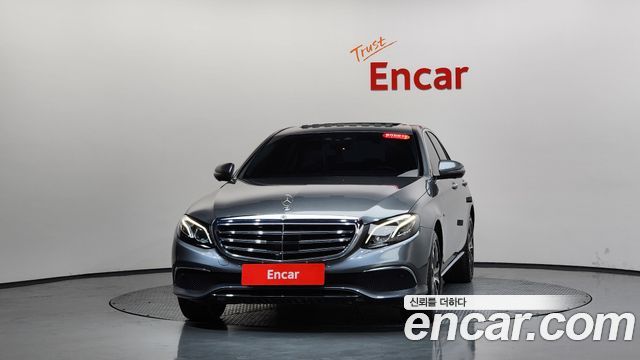 Mercedes-Benz E-Class (W213) E300e 4MATIC Exclusive 2020 — фото 3