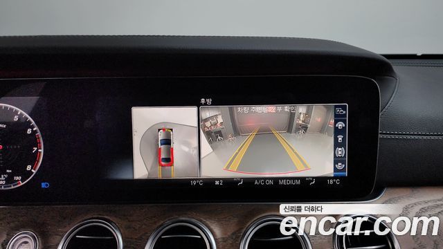 Mercedes-Benz E-Class (W213) E300e 4MATIC Exclusive 2020 — фото 15