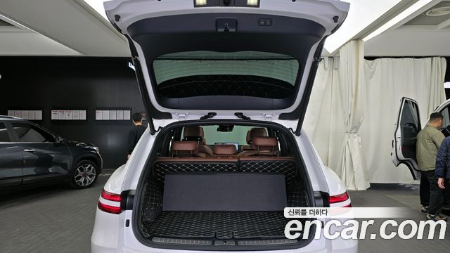 Genesis GV70 2.5T Gasoline AWD 2024 — фото 20