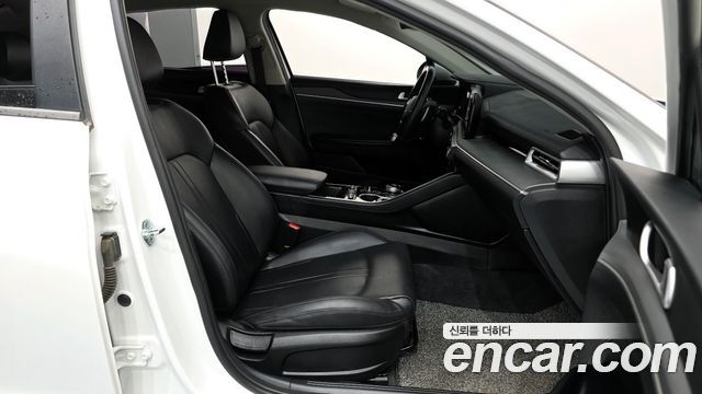 Kia K5 (III) 1.6 Turbo Prestige 2022 — фото 11