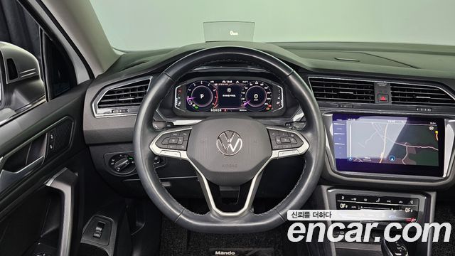 Volkswagen Tiguan Allspace 2.0 TSI Prestige 2023 — фото 14