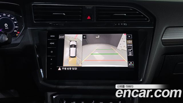 Volkswagen Tiguan Allspace 2.0 TSI Prestige 2023 — фото 16