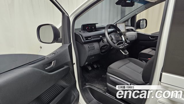 Hyundai Staria Cargo 5-Seater Smart 2024 — фото 10