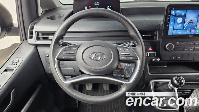 Hyundai Staria Cargo 5-Seater Smart 2024 — фото 13