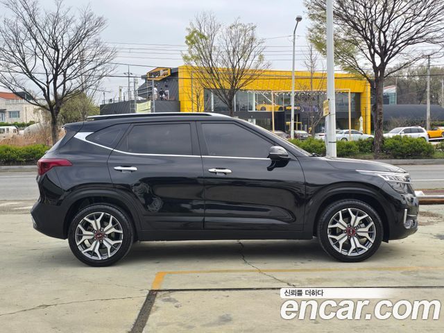 Kia Seltos Diesel 1.6 2WD Signature 2022 — фото 4