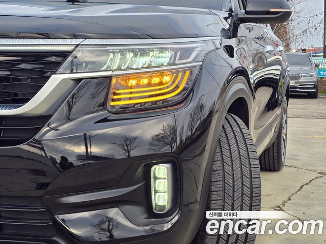 Kia Seltos Diesel 1.6 2WD Signature 2022 — фото 17