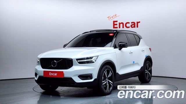 Volvo XC40 T4 R-Design